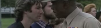 アメリカ海軍の白い制服がとても眩しい戦争映画「 愛と青春の旅立ち 」